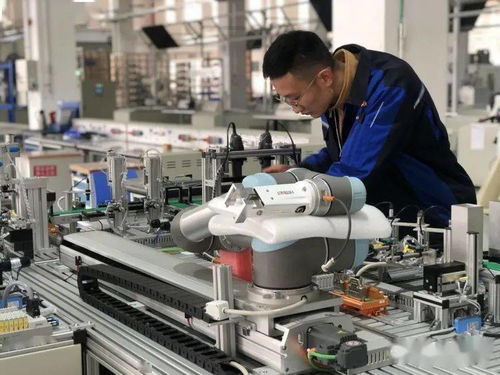 探訪國內(nèi)最大智能制造培訓(xùn)基地 賦能產(chǎn)業(yè)升級，計劃與青島所有高校共建網(wǎng)絡(luò)工程合作