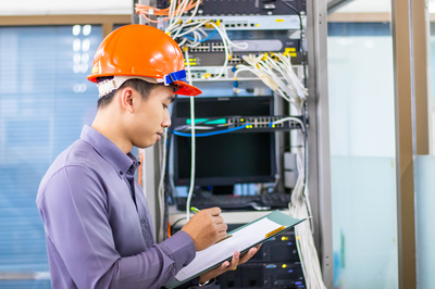 網(wǎng)絡(luò)工程師要學(xué)什么課程？構(gòu)建網(wǎng)絡(luò)工程的核心知識體系